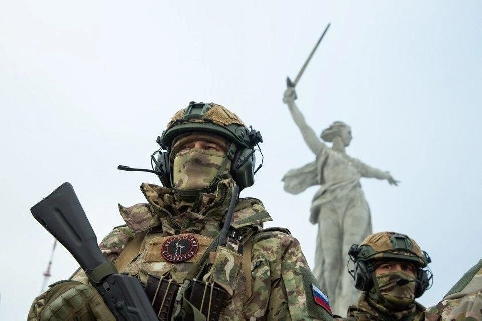 Служба по контракту.
