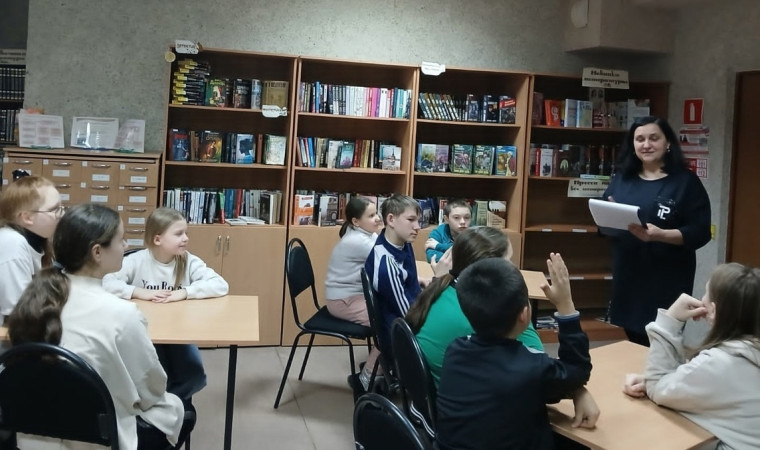 Литературный квиз "Молодость и книга". Литературный квиз "Молодость и книга".