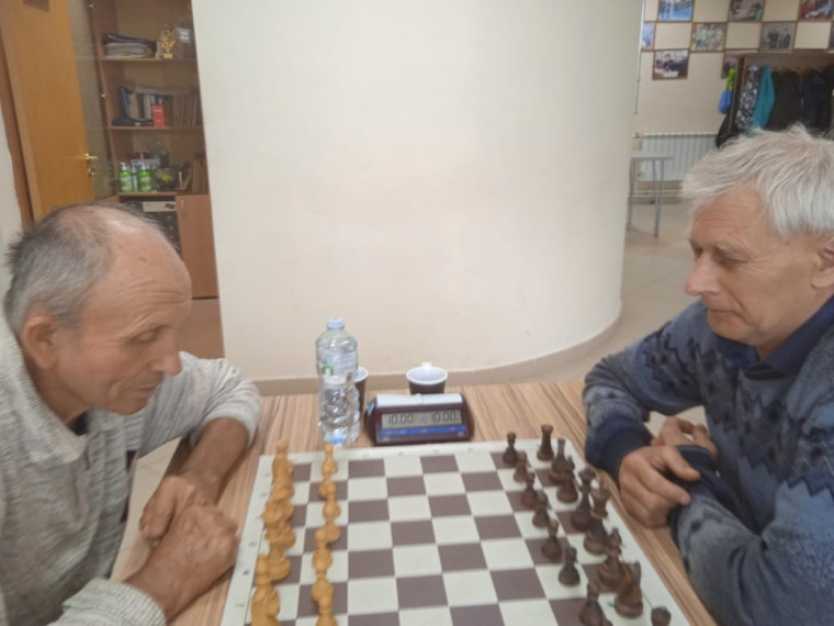 Шахматно-шашечный турнир.